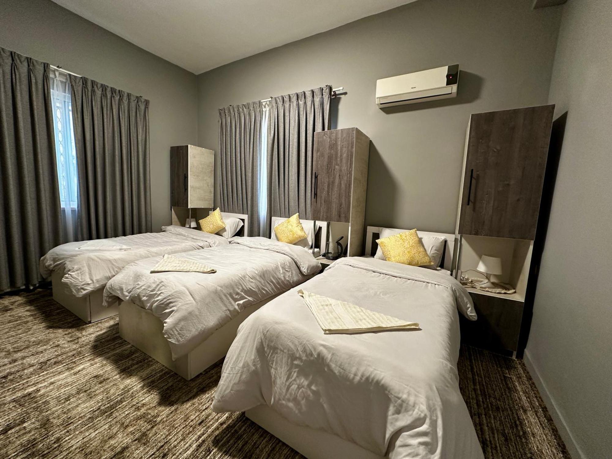 Beit Ahlan Hotel อัมมาน ภายนอก รูปภาพ