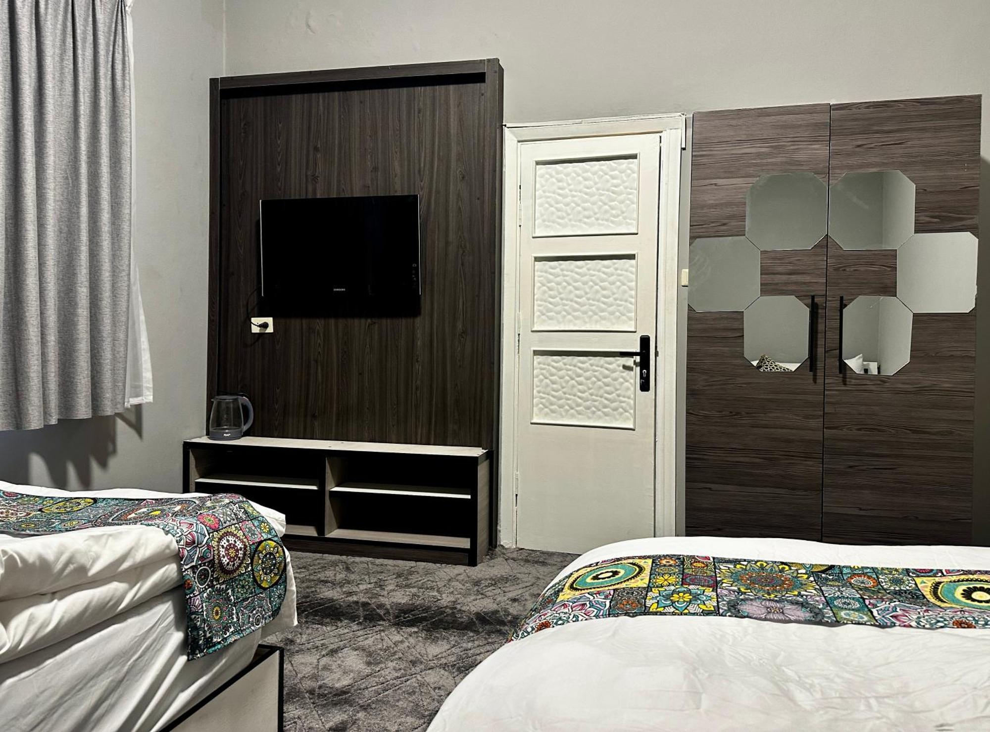 Beit Ahlan Hotel อัมมาน ภายนอก รูปภาพ